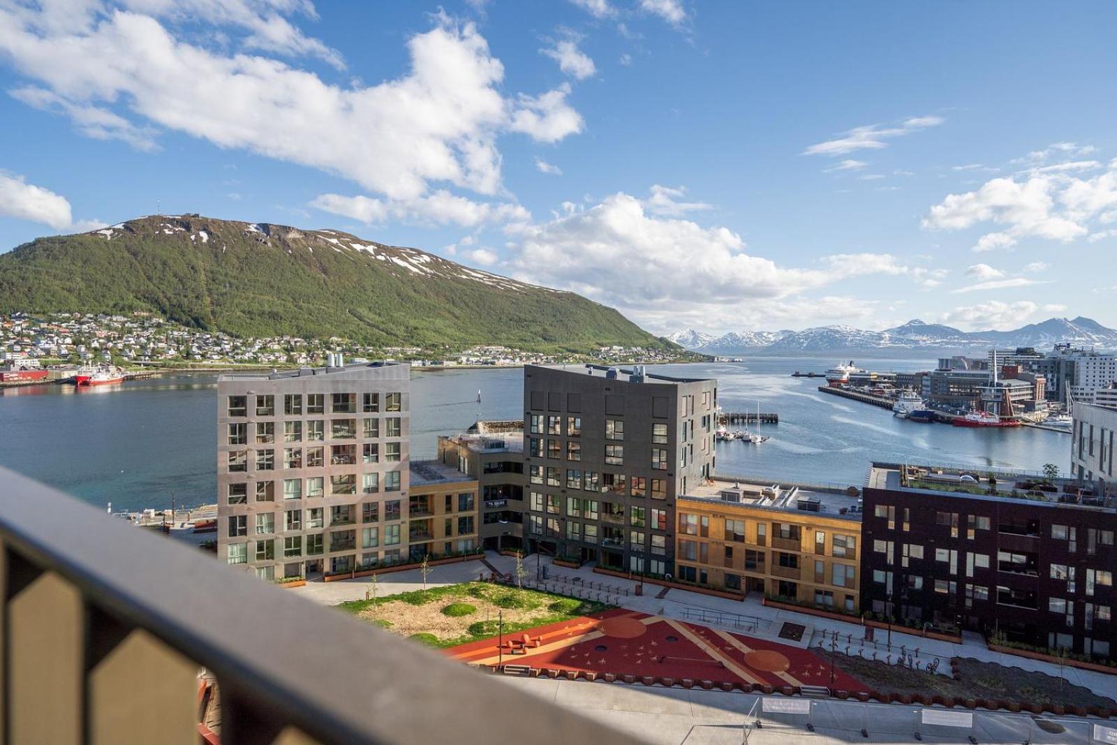 Totalapartments Vervet Gjoa トロムソ エクステリア 写真